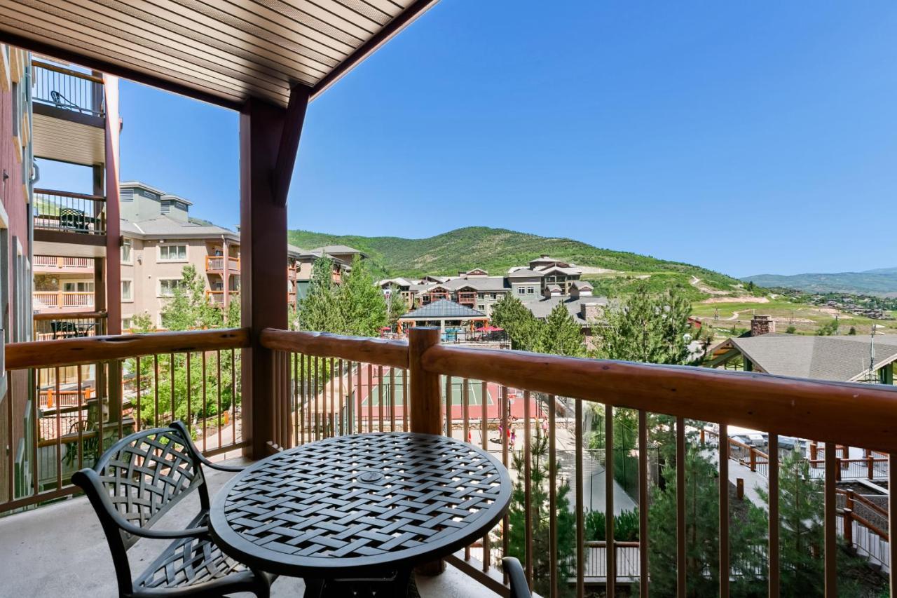 Condos At Canyons Resort By White Pines Park City Exterior photo